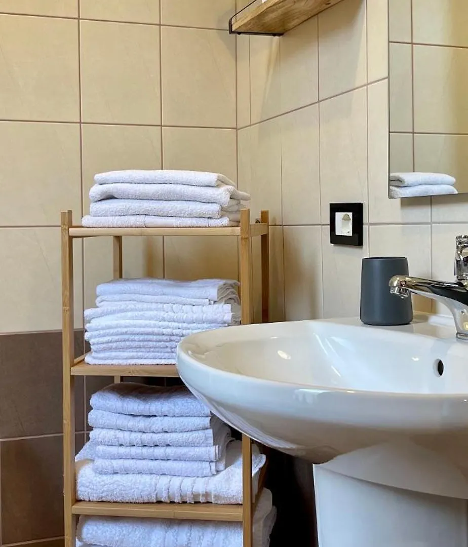 Three Bedroom Apartment In The Centre Of The City Milan Italy